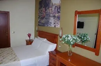 Hotel Millenium Tirana 3*,